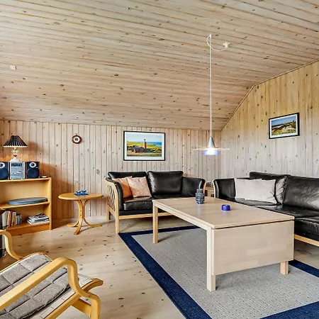 Med Sauna Og I Vrist Sj448 Harboør