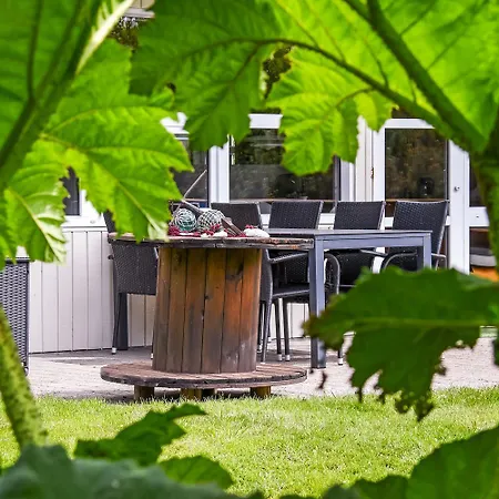 Med Sauna Og I Vrist Sj448 Harboør